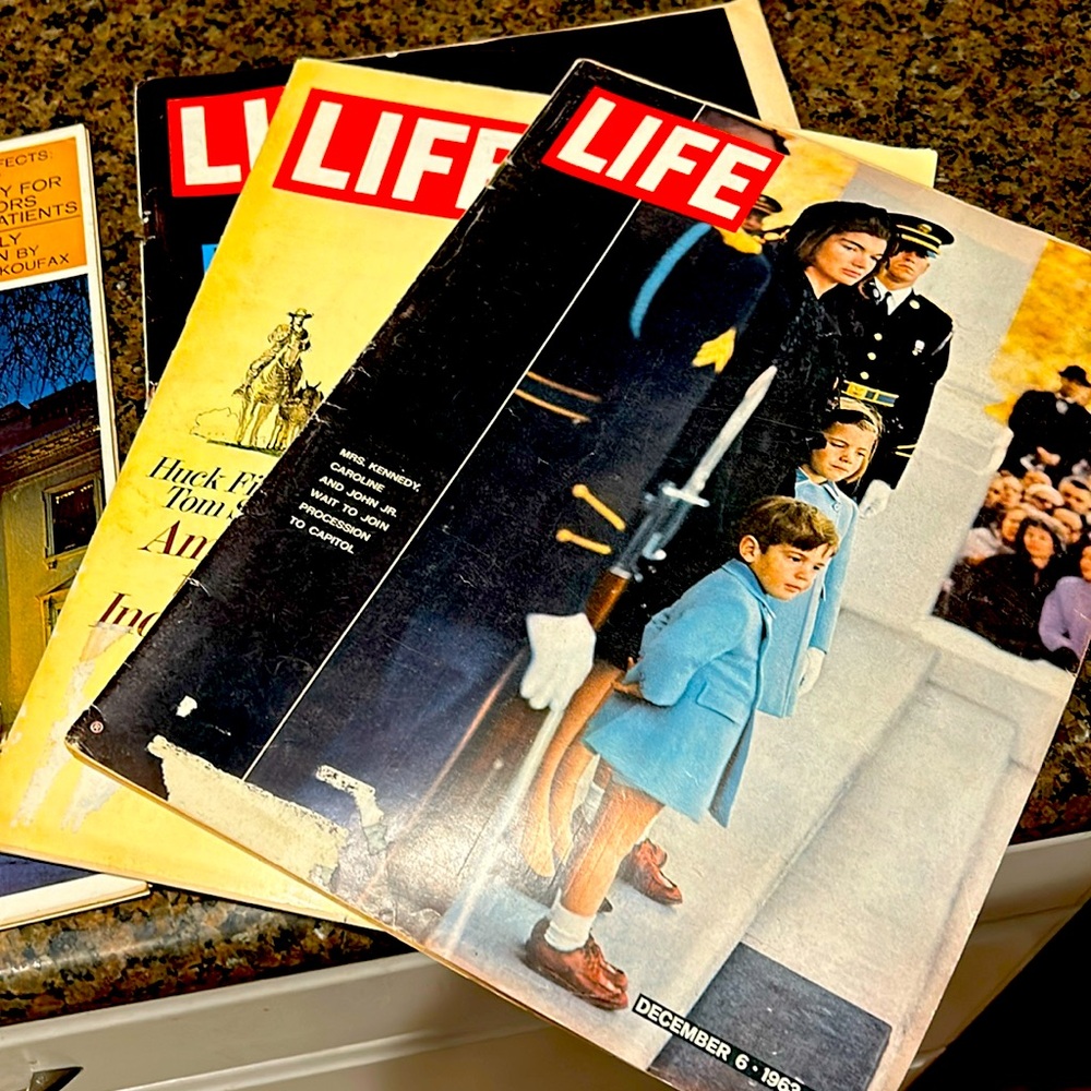 3 vintage Life magazines 1960s,  1 Look magazine. 2 from Kennedy assassination.